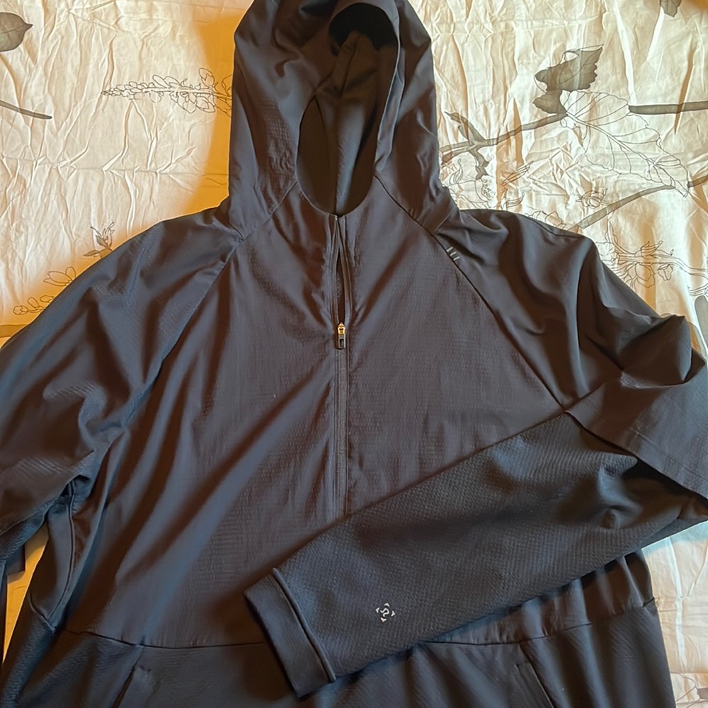 Lululemon 1/2 Zip Pullover